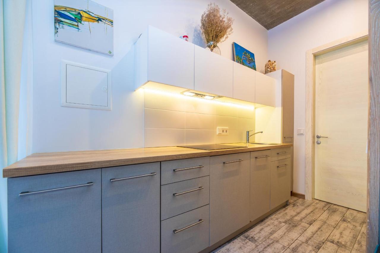 Su Terasa Jaukus Apartamentas, Tik Vienas パランガ エクステリア 写真